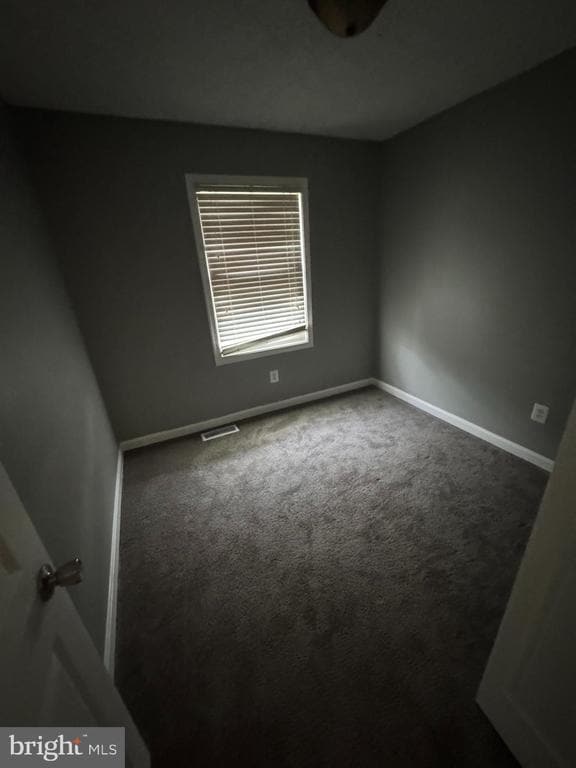Building Photo - 2327 Woodberry Dr
