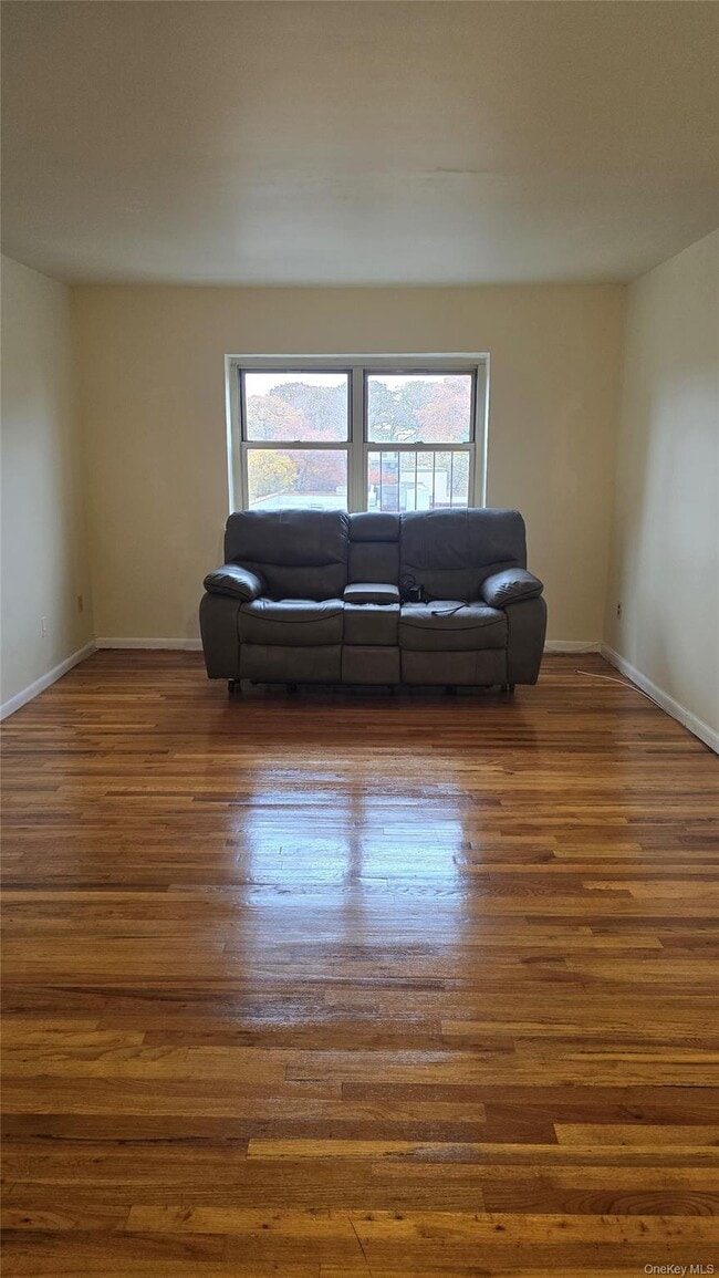 Building Photo - 20 Secor Pl