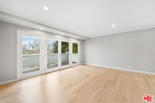 Building Photo - 11423 Sunshine Terrace