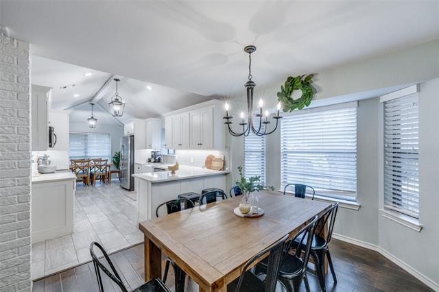 Building Photo - 1105 Cypress Point