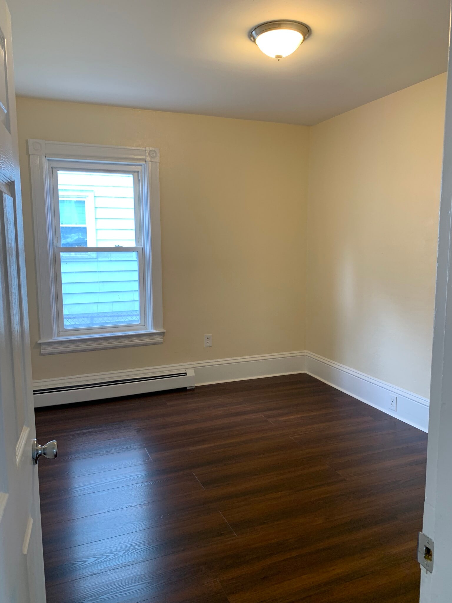 Building Photo - 73 Gooding St