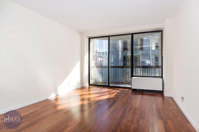 Primary Photo - 0 bedroom in New York NY 10028