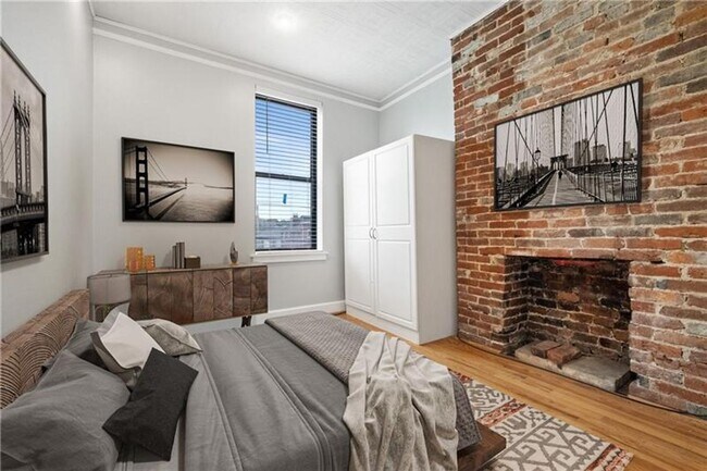 Building Photo - 1214 Bingham St