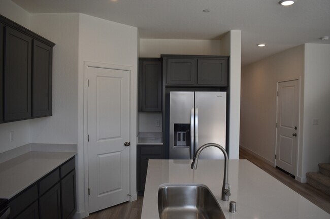 Building Photo - 4752 Sami Jo Dr