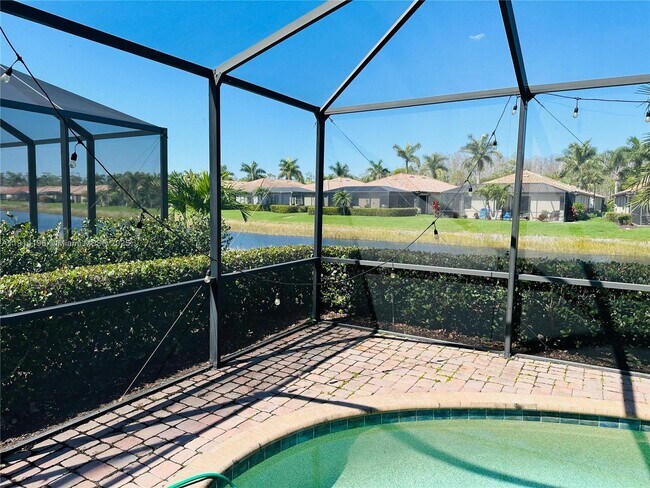 Building Photo - 11276 Reflection Isles Blvd