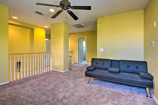Building Photo - 26338 Oakdale Canyon Ln