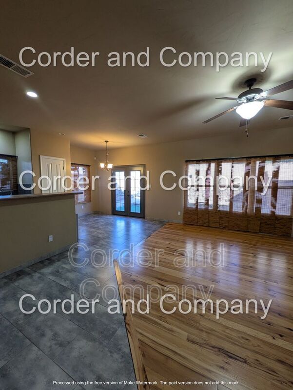 Building Photo - 940 Sellers Dr NE