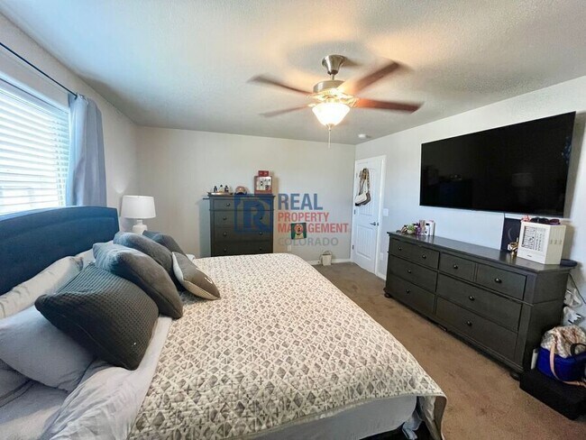 Building Photo - 10982 Rowley Dr