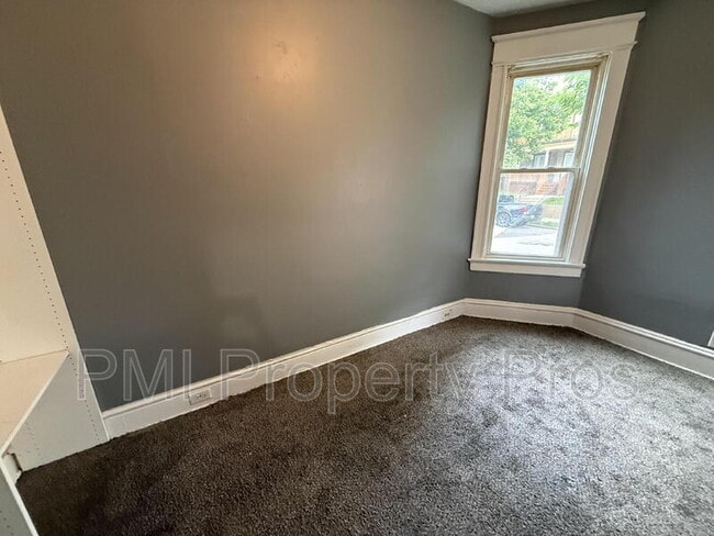 Building Photo - 1415 N 37th St