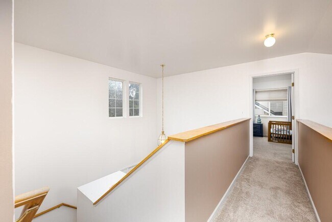 Building Photo - 3339 Elsinore Ct