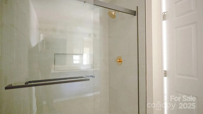 Building Photo - Earn Wealth While Leasing - Like a Homeowner - Lease to Own