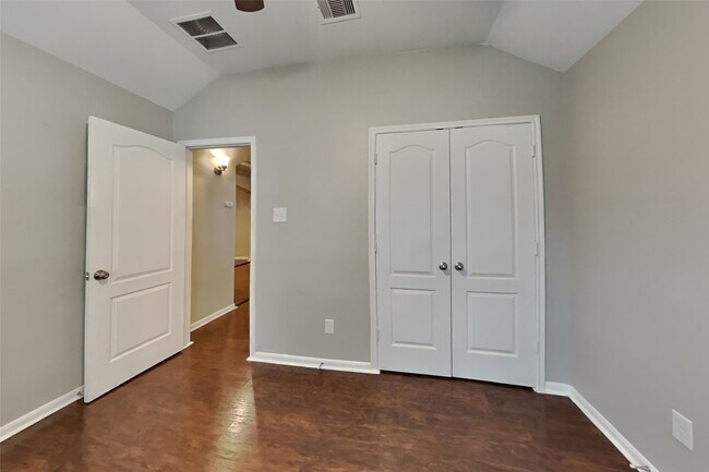 Building Photo - 22502 Holbrook Springs Ct