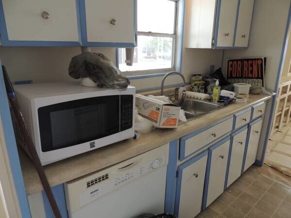 DISHWASHER - PAINTED NEUTRAL NOW - 7331 Malaga Ave