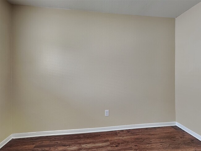 Building Photo - 8102 Sweetstone Bluff Ln