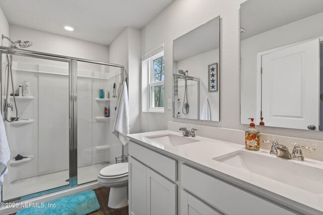 Building Photo - 14532 Macadamia Ln