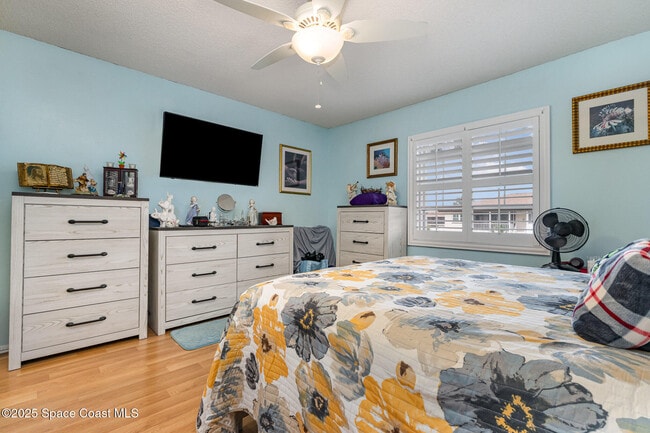 Building Photo - 1047 Small Ct