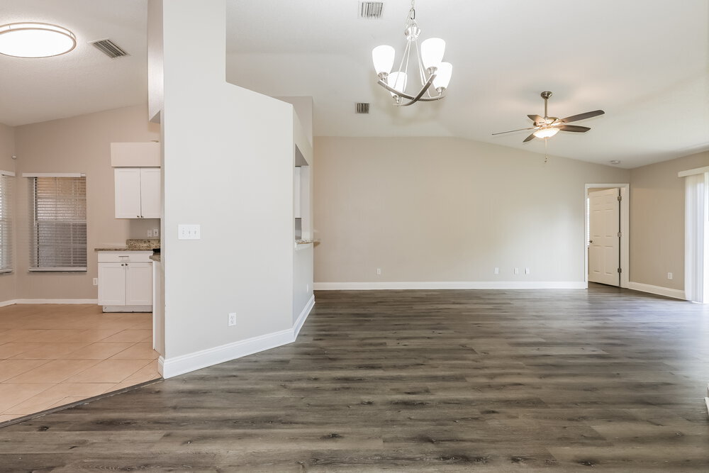 Building Photo - 12128 Buffington Ln