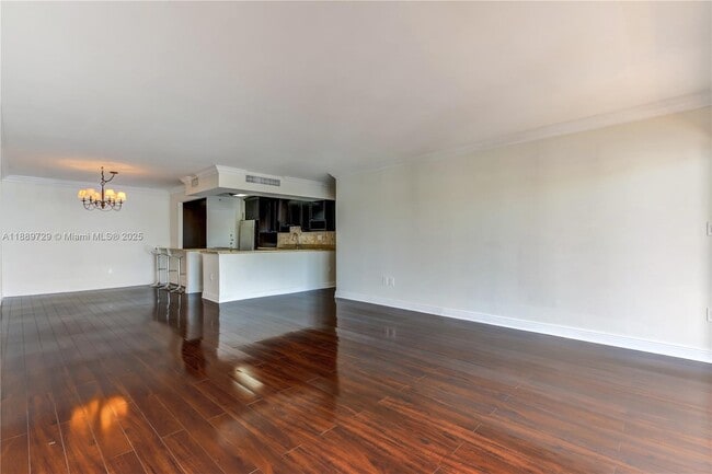 Building Photo - 550 Ocean Dr