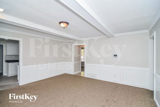 Building Photo - 6631 Cherry Bark Dr