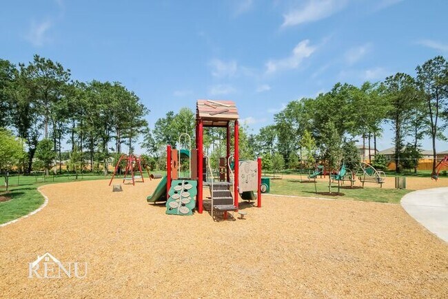 Building Photo - 10414 Sweetwater Creek Dr