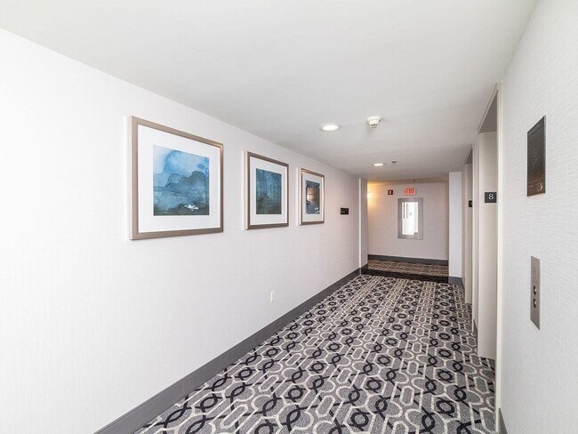 Building Photo - 8 Museum Way