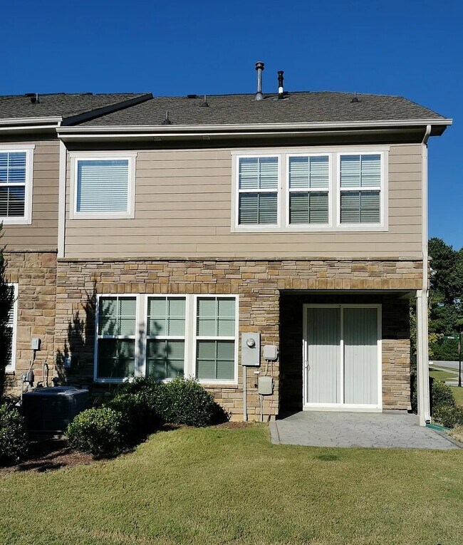 Building Photo - 760 McRae Rd