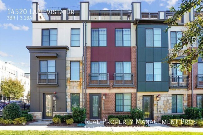 Primary Photo - 14520 Lake Vista Dr