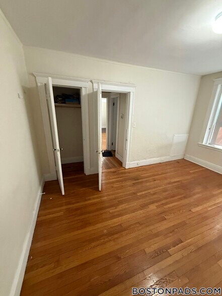 Building Photo - 1167 Boylston St