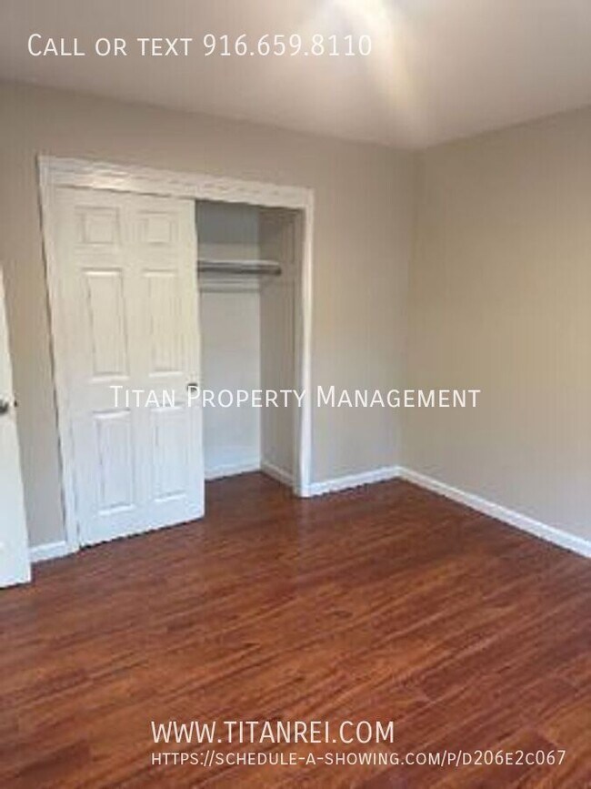 Building Photo - 7225 Camel Rock Way