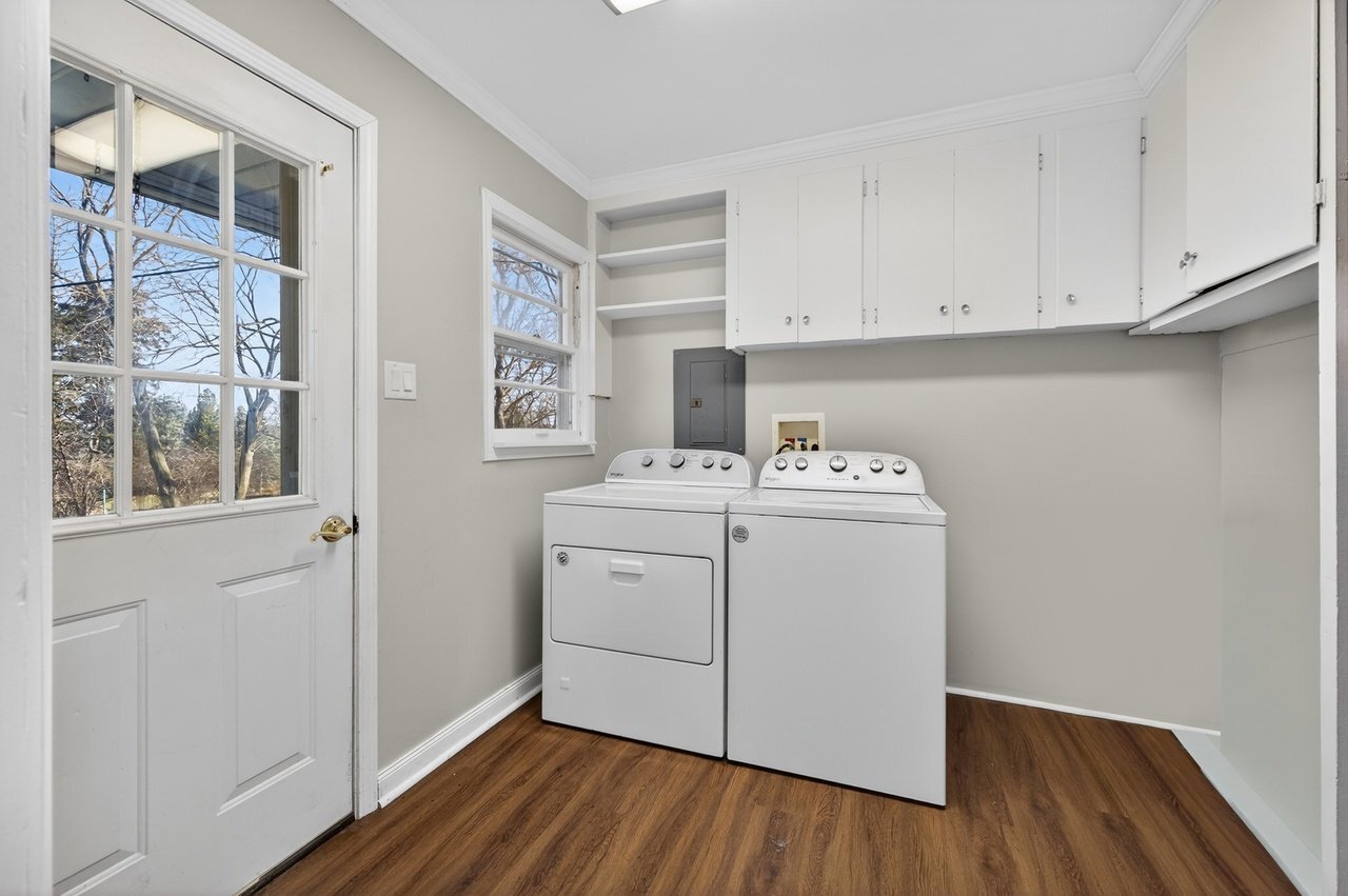 Building Photo - 7524 Virginian Dr