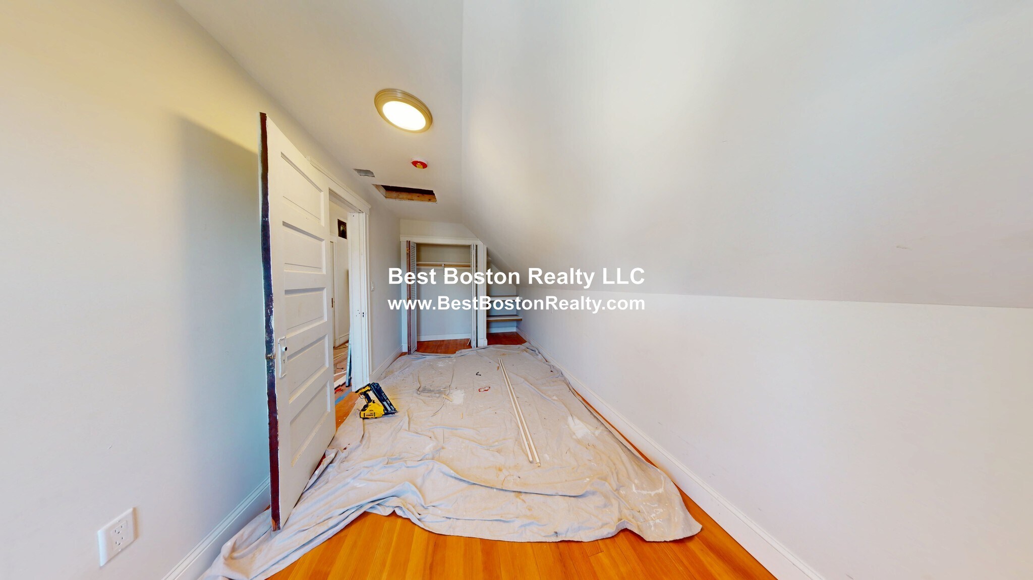 Building Photo - 47 Curtis Ave