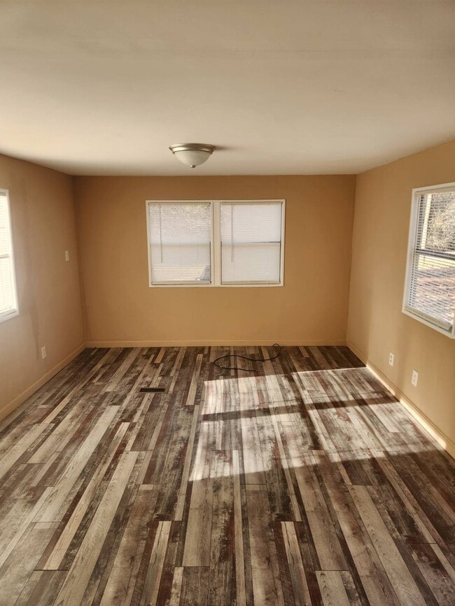 Building Photo - 751 Three Bridges Estates Cir