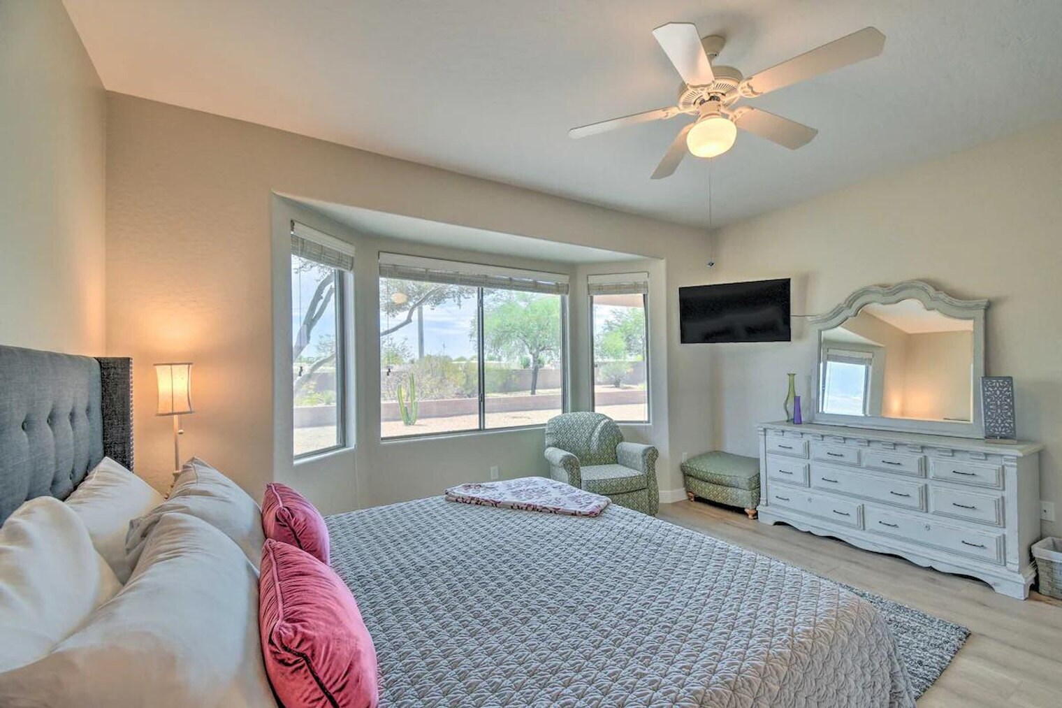 Building Photo - 15033 W Home Run Dr