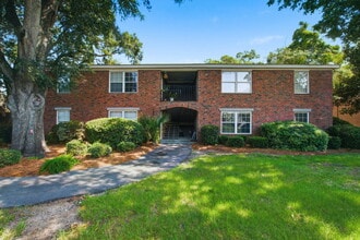 Building Photo - 1240 Fairmont Ave