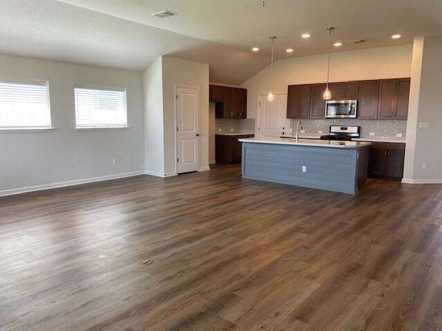 Building Photo - 127 Patrick Herndon Dr