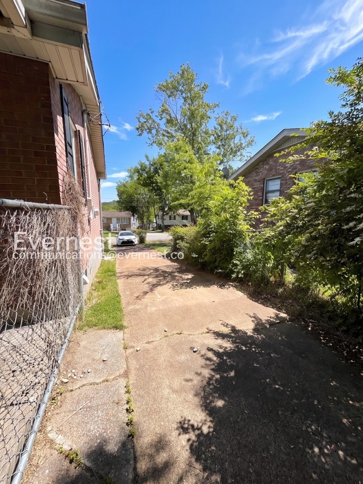 Building Photo - 338 Elysian Fields Rd