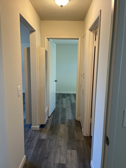 Building Photo - 3976 Mission Rd