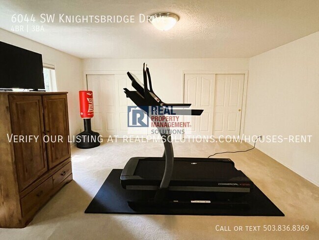 Building Photo - 6044 SW Knightsbridge Dr
