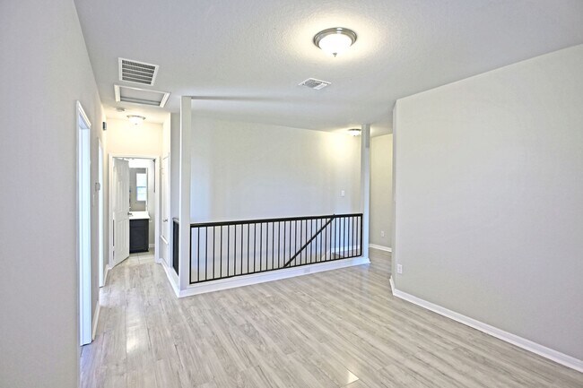 Building Photo - 2510 Diamondback Trail