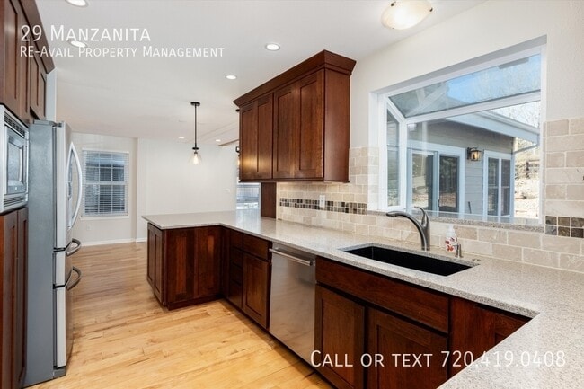 Building Photo - 29 Manzanita-