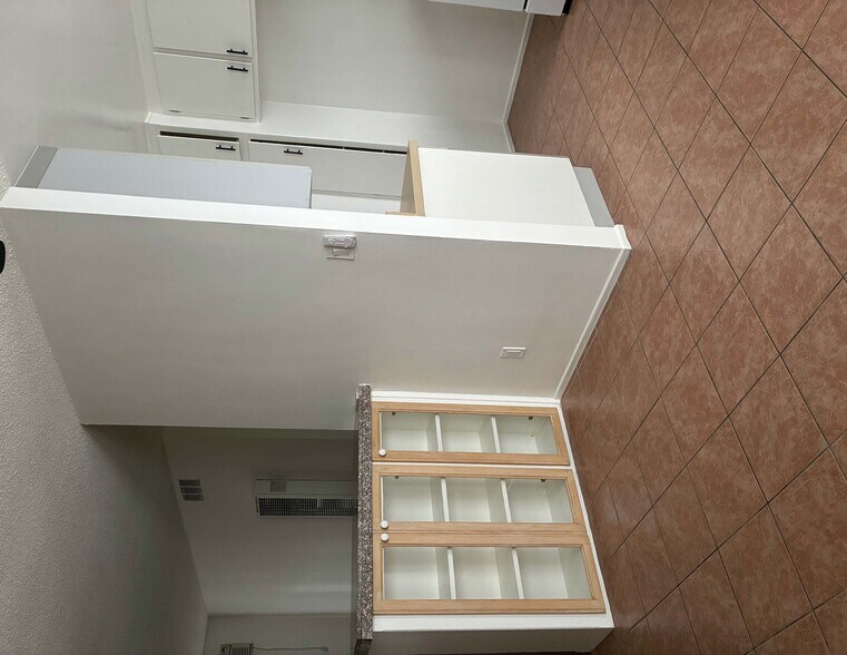 Building Photo - 5640 Fair Ave