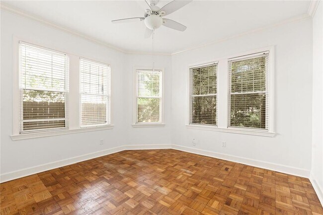 Building Photo - 878 Briarcliff Rd NE
