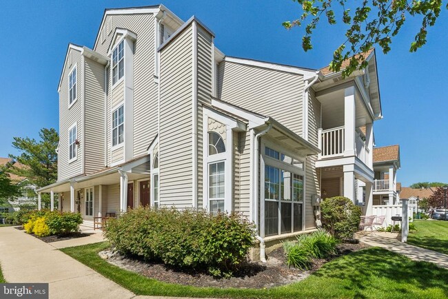 Building Photo - 4202 Aberdeen Ln