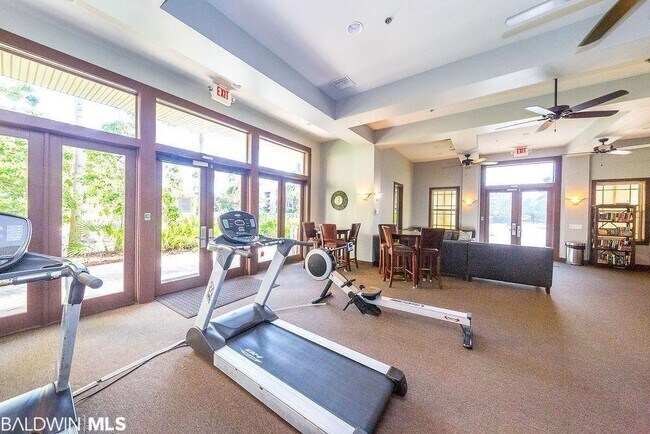 Building Photo - 1430 Regency Rd