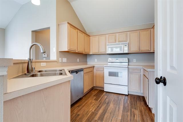 Building Photo - 205 N Bending Oak Ln