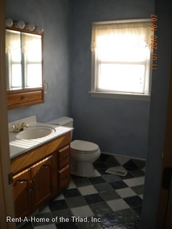 Building Photo - 3 br, 1 bath House - 2942 Isaac's Place