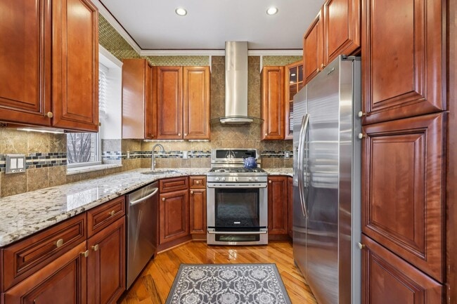 Building Photo - 239 Desoto Pl