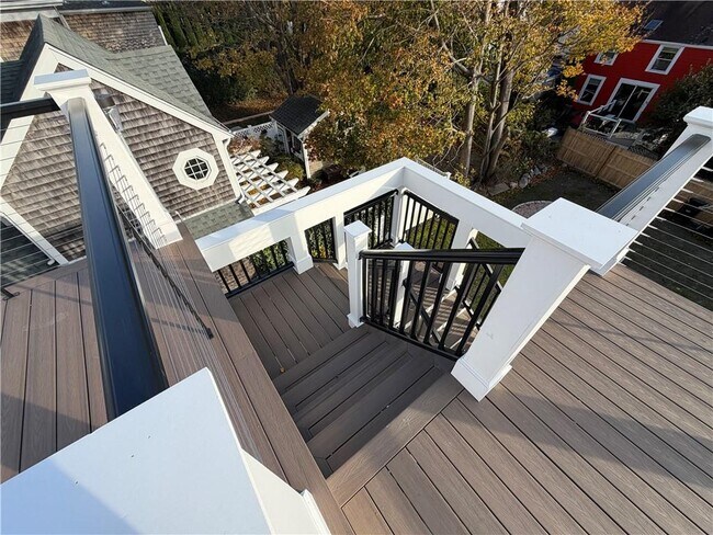 Building Photo - 9-9 Dearborn St