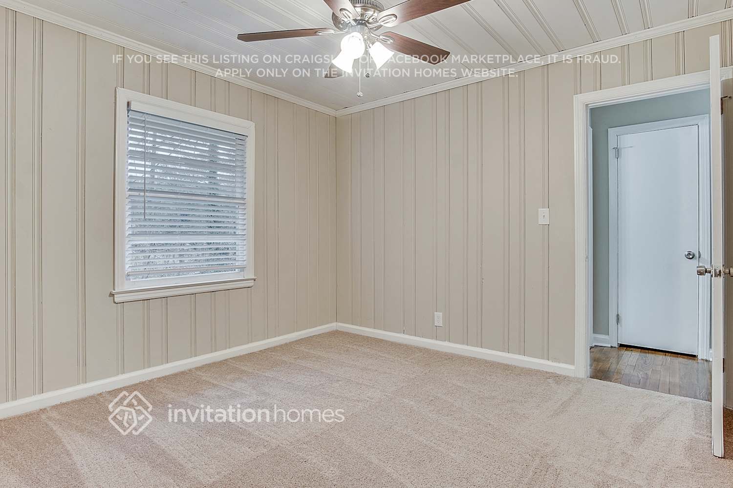 Building Photo - 2430 Mark Dr