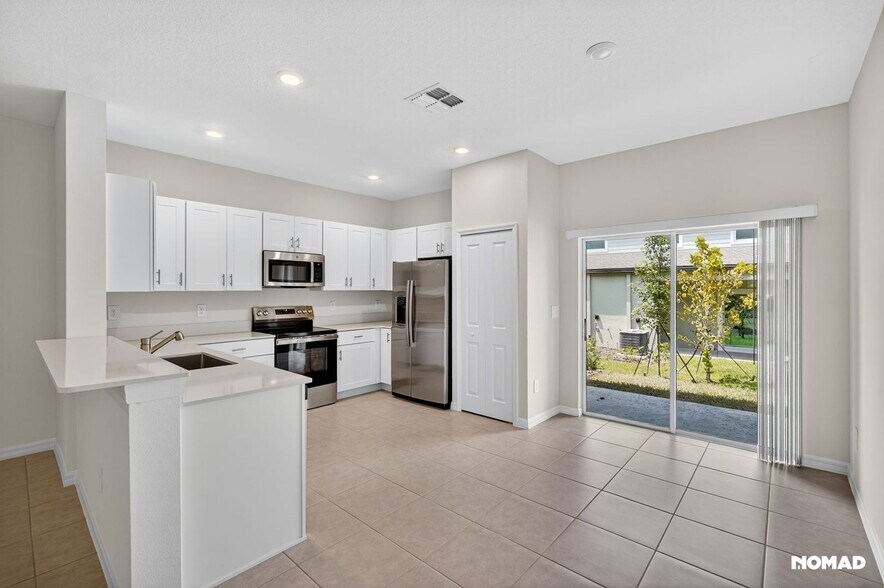 Building Photo - 10153 Trumpet Honeysuckle Wy